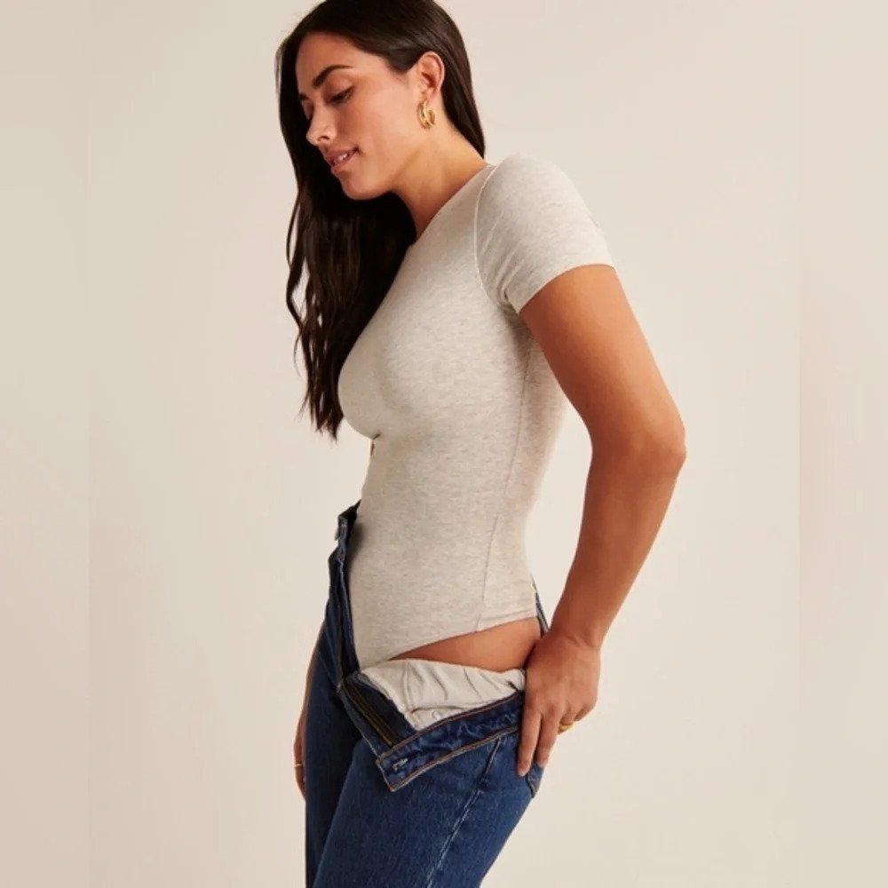 ABERCROMBIE Seamless Bodysuit - Picture 1 of 10